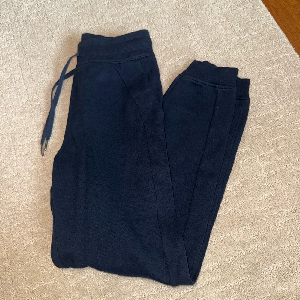 Lululemon Athletica Navy Scuba full length joggers size 2